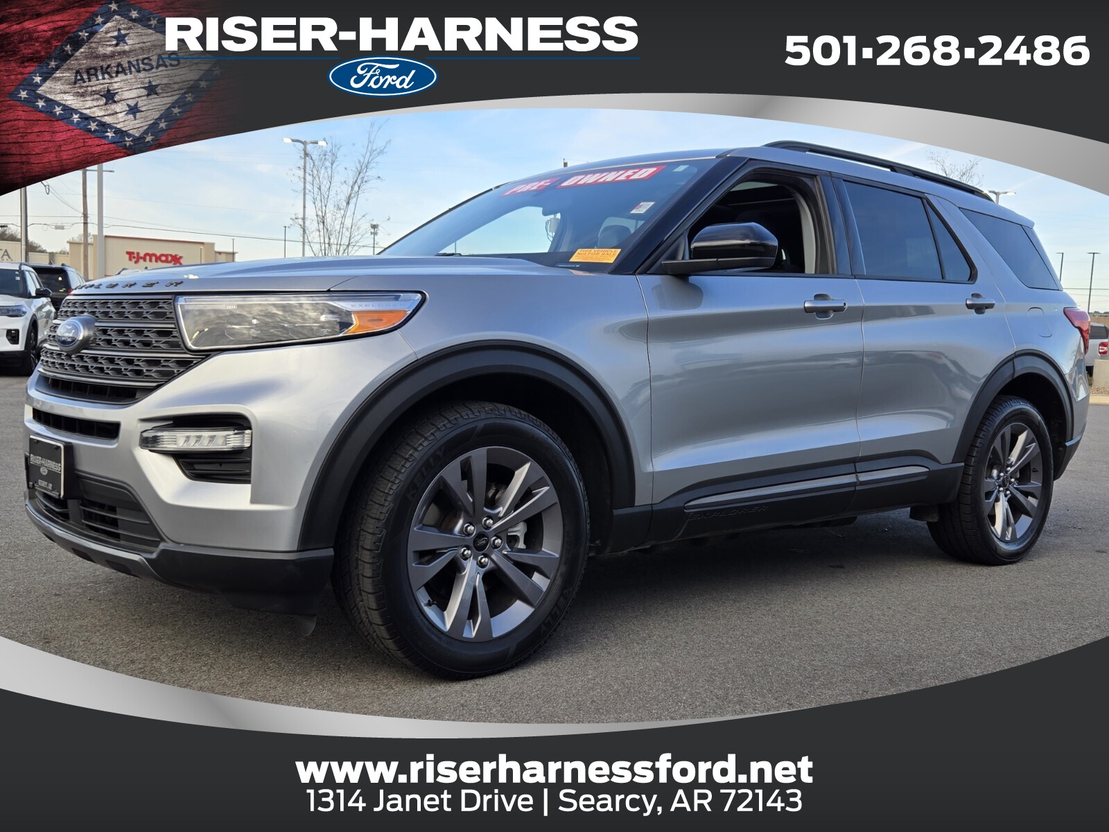 2022 Ford Explorer XLT's photo