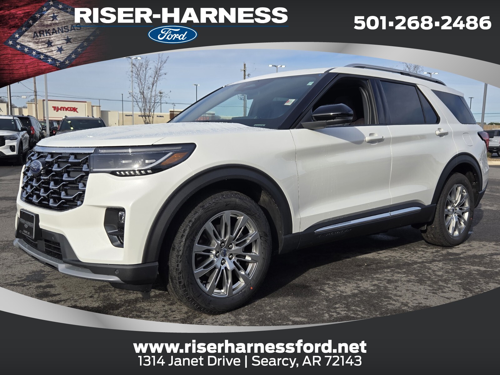 2026 Ford Explorer Platinum's photo
