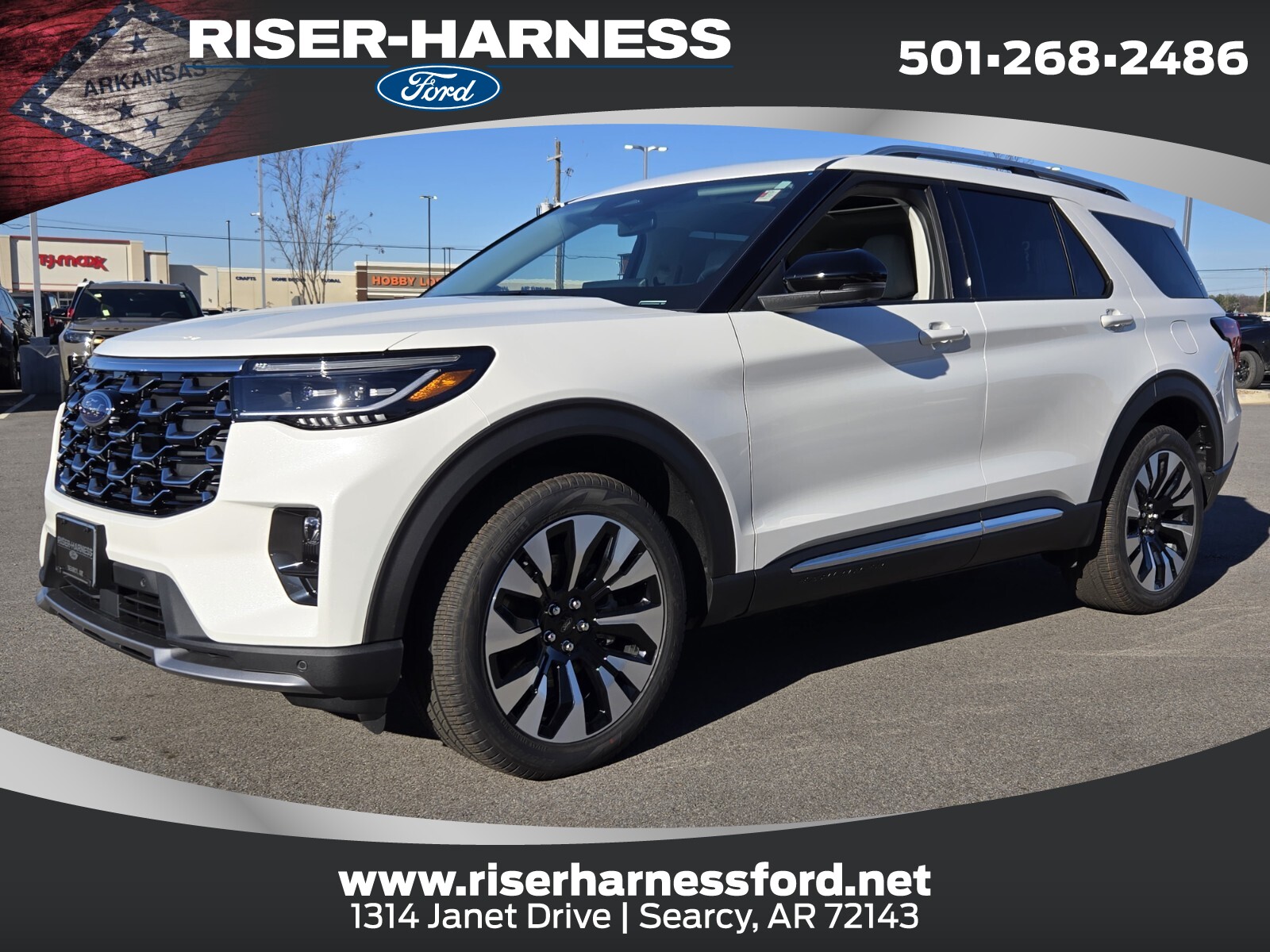 2026 Ford Explorer Platinum's photo