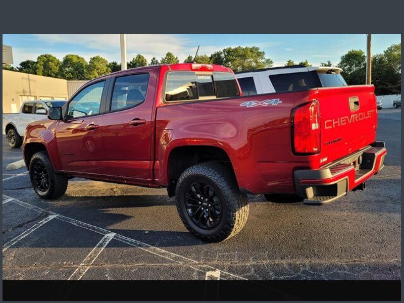 2022 Chevrolet Colorado LT photo 4