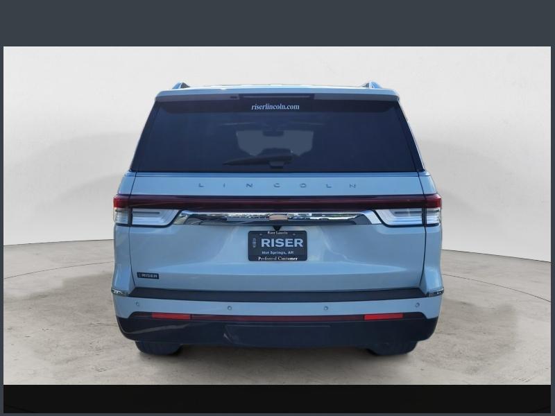 2022 Lincoln Navigator Reserve photo 3