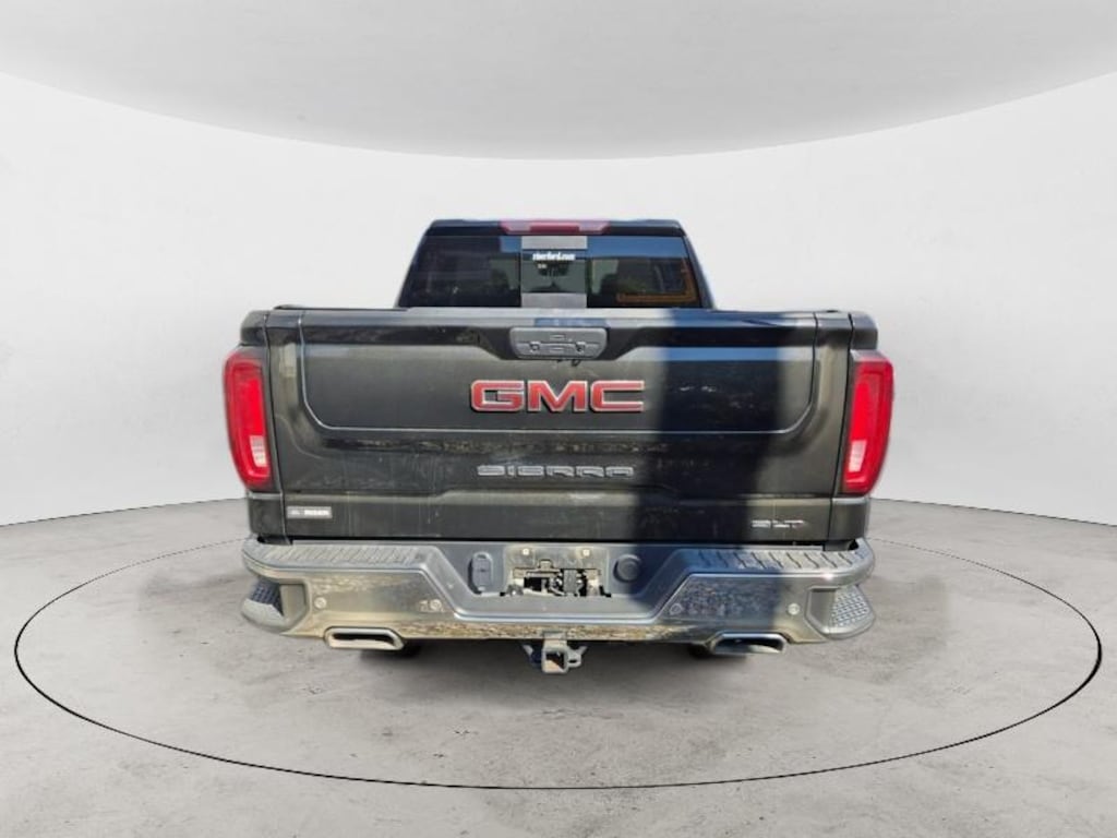 Used 2021 GMC Sierra SLT Crew Cab