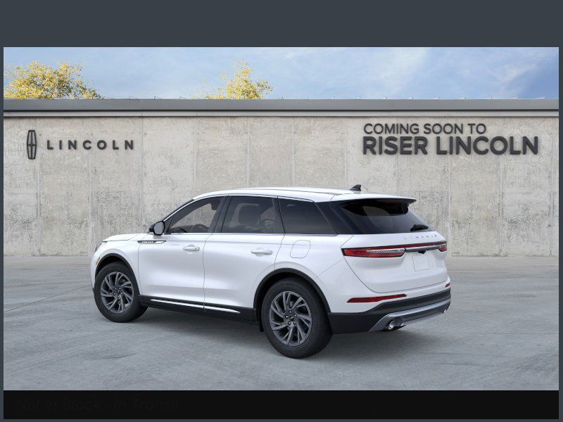 2025 Lincoln Corsair Premiere photo 3