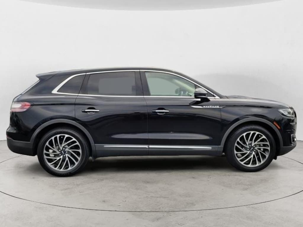 Used 2019 Lincoln Nautilus Reserve SUV