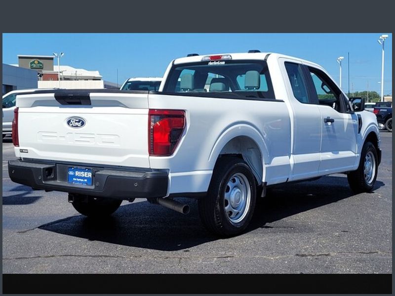 2024 Ford F-150 XL photo 3