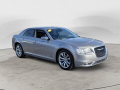 2018 Chrysler 300 Limited Sedan 2C3CCAEG0JH267088