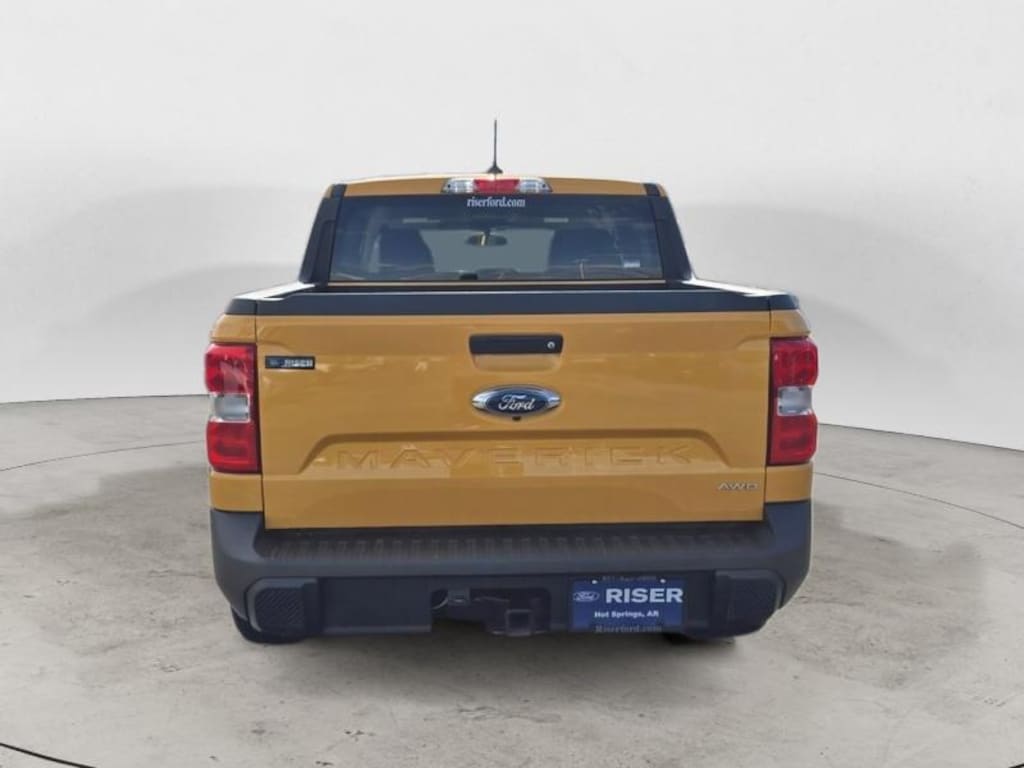 Certified 2022 Ford Maverick XLT SuperCrew