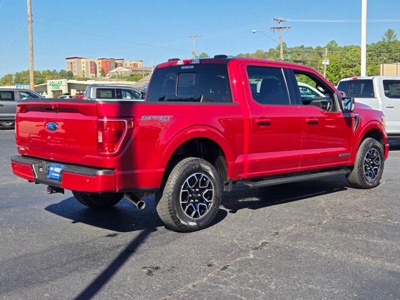 2022 Ford F-150 XLT photo 3