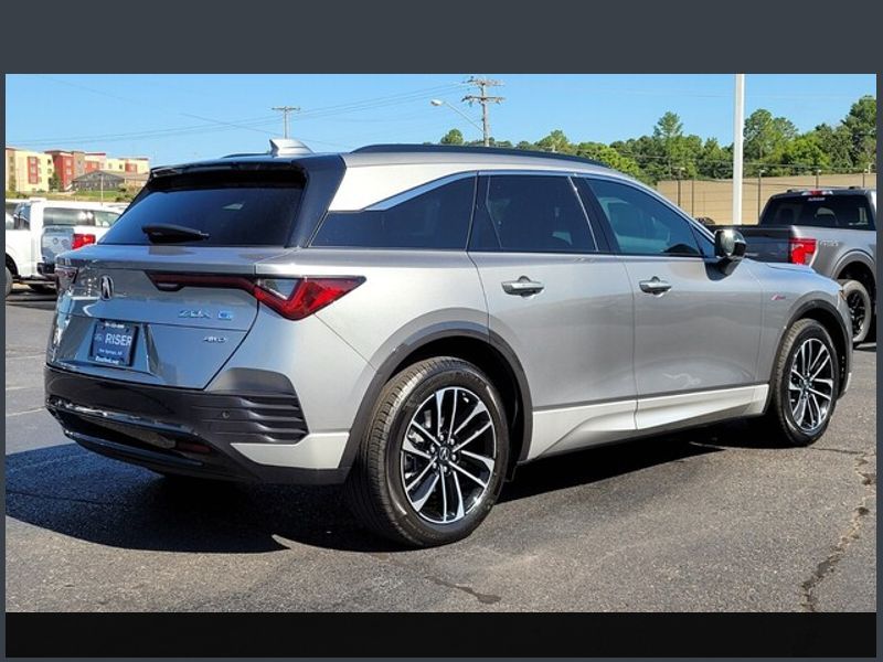 2024 Acura ZDX A-Spec photo 3