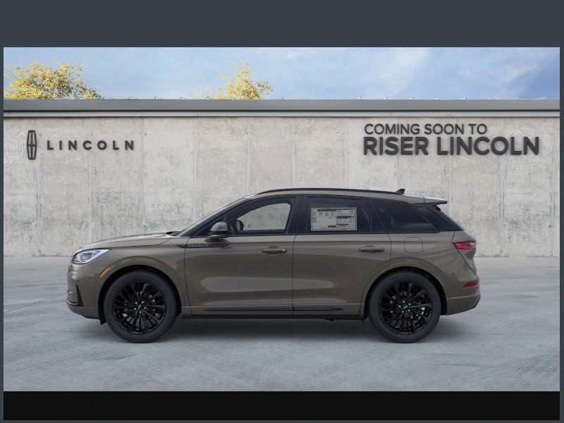 2025 Lincoln Corsair Premiere photo 3