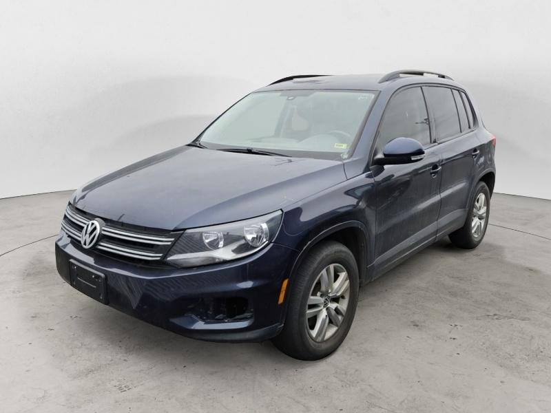 2016 Volkswagen Tiguan S's photo