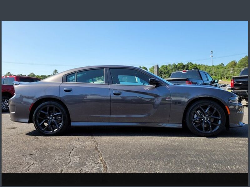2023 Dodge Charger R/T photo 2