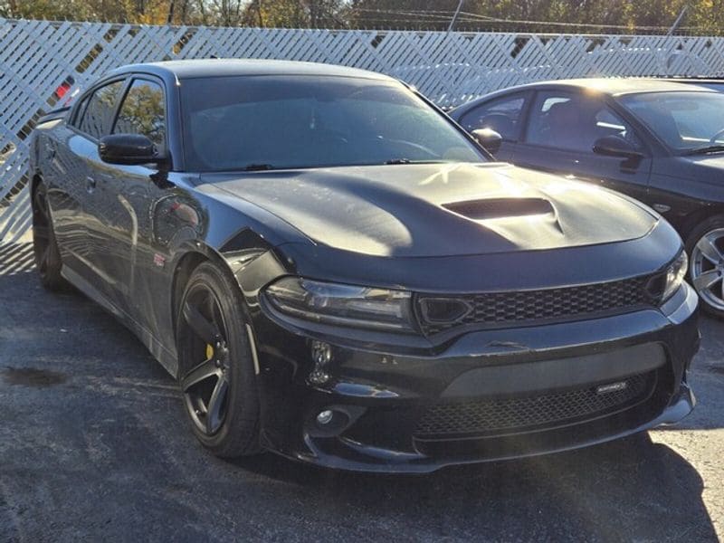 2018 Dodge Charger R/T's photo
