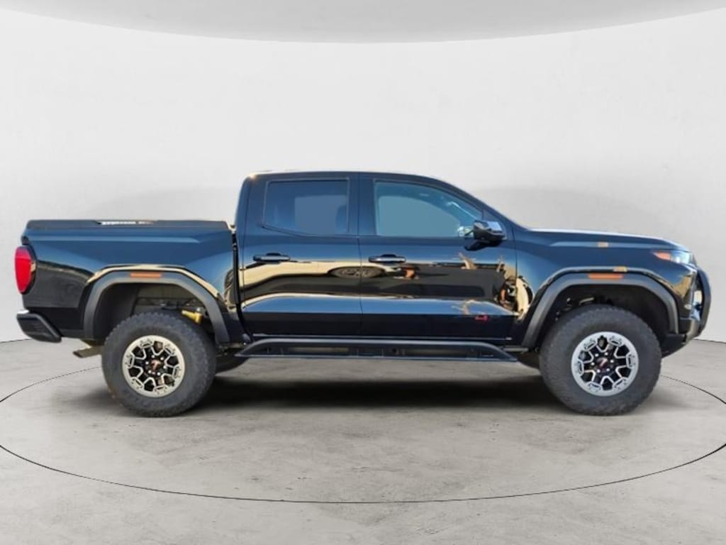 Used 2023 GMC Canyon 4WD AT4X Crew Cab