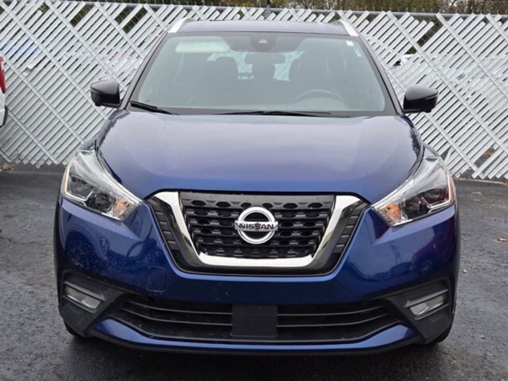 Used 2020 Nissan Kicks SR Sport Utility