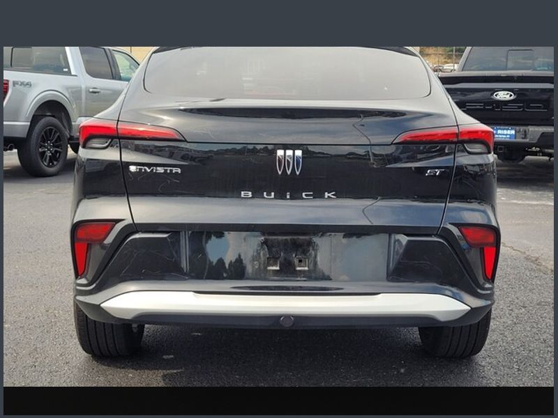 2024 Buick Envista ST photo 4