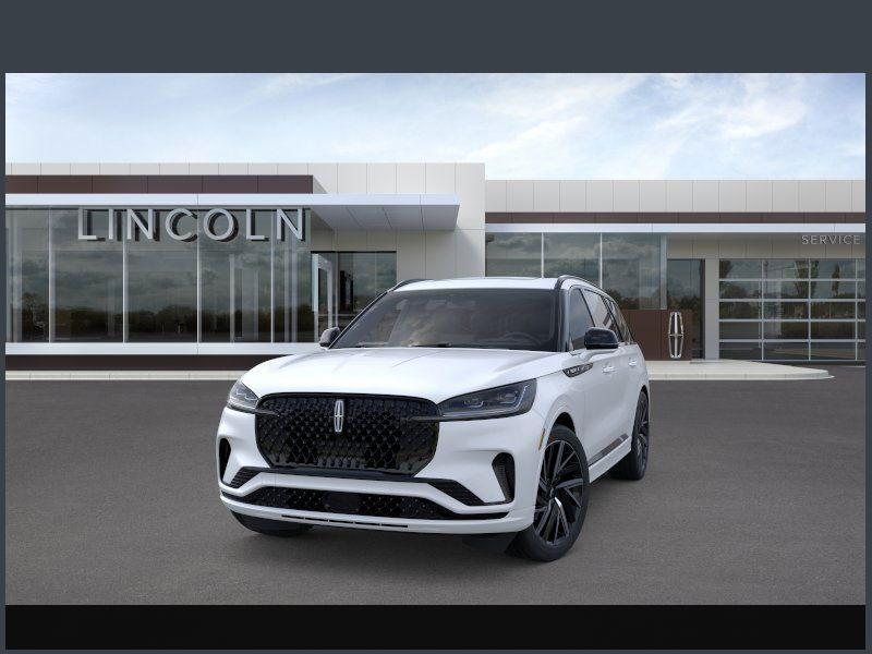 2025 Lincoln Aviator Black Label photo 2