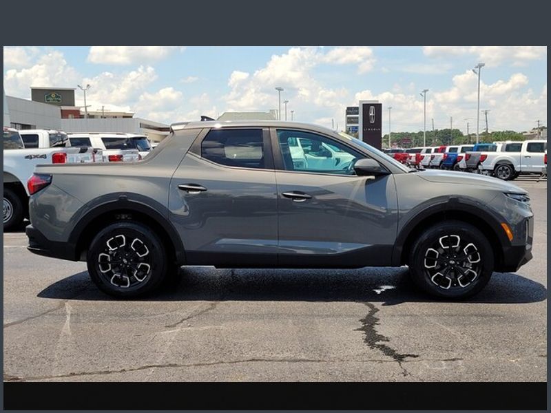 Used 2024 Hyundai Santa Cruz SEL with VIN 5NTJBDDE7RH109293 for sale in Little Rock