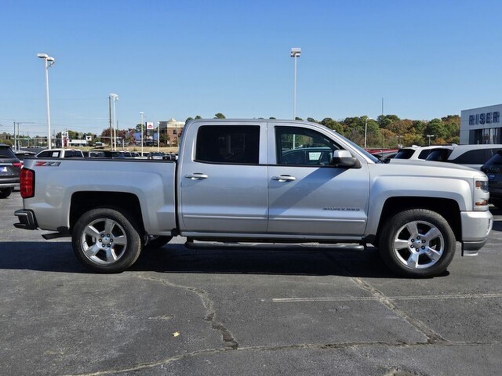 Certified 2018 Chevrolet Silverado LT Crew Cab