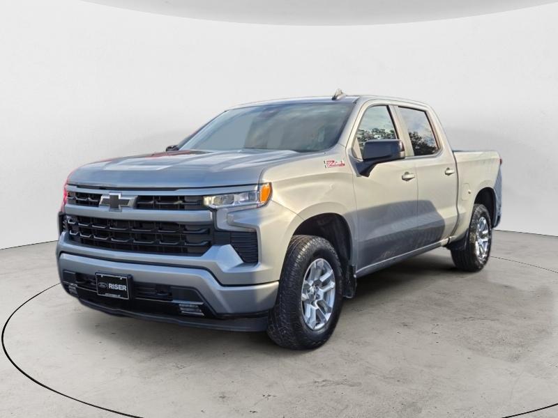 Used 2024 Chevrolet Silverado 1500 RST with VIN 1GCUDEED0RZ234095 for sale in Little Rock