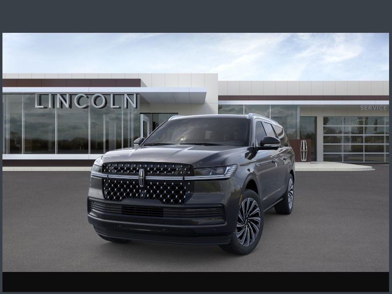 2025 Lincoln Navigator Black Label photo 2