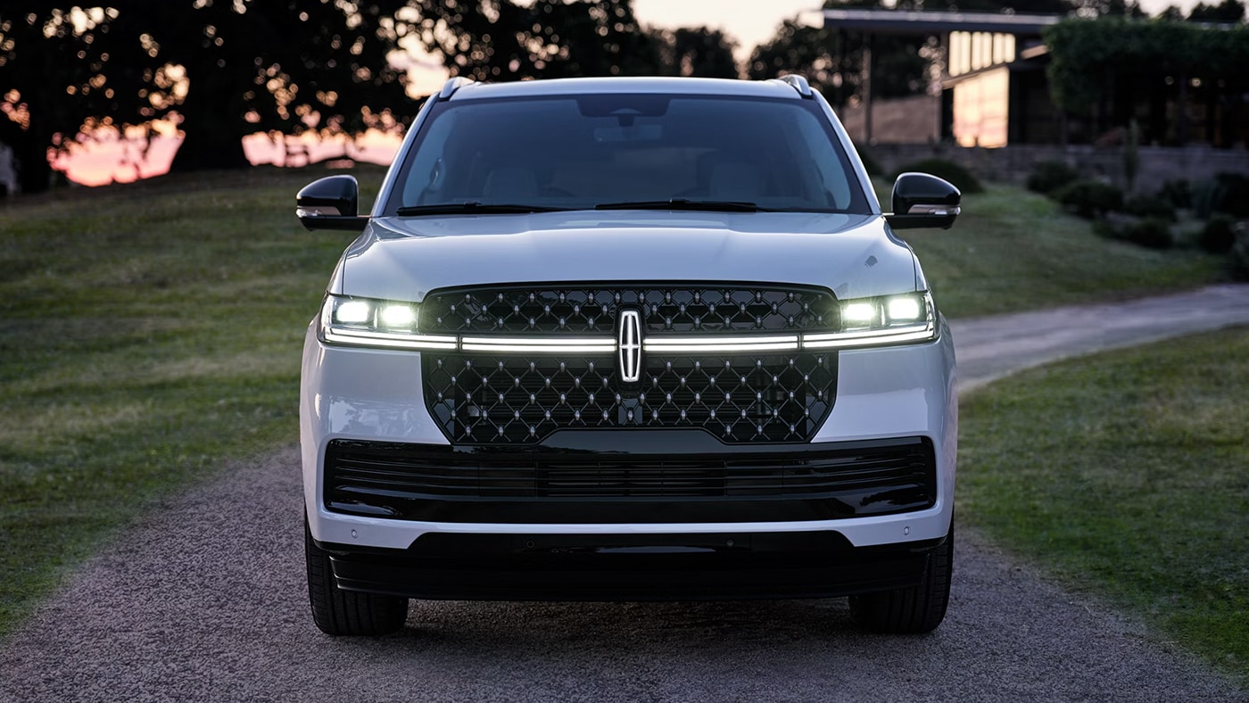 2027 Lincoln Navigator