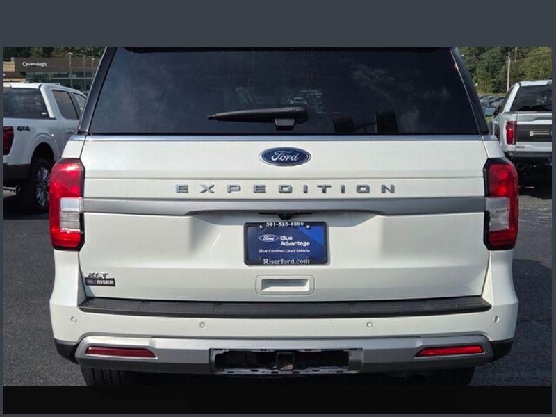 2024 Ford Expedition XLT photo 4
