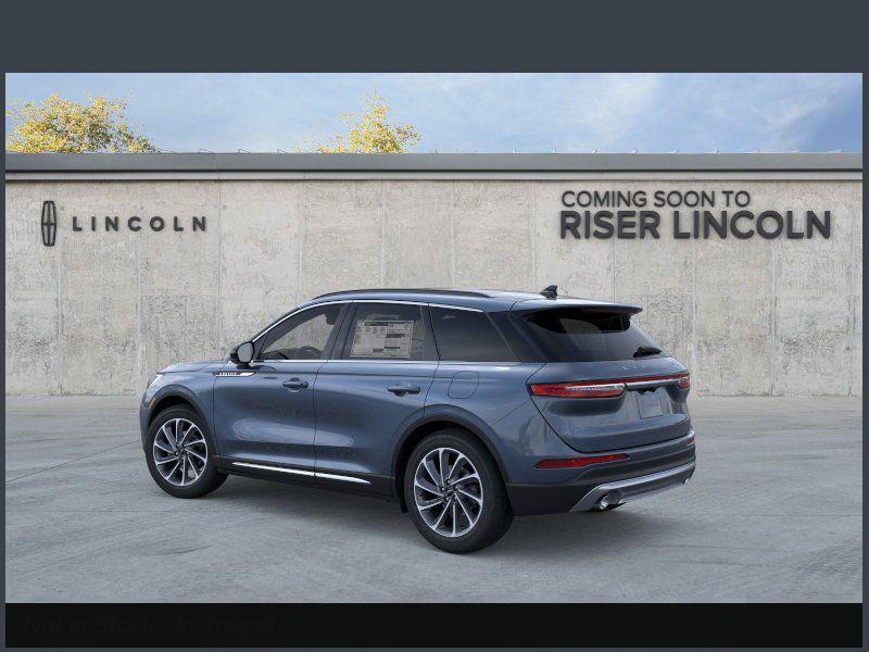 2025 Lincoln Corsair Premiere photo 4