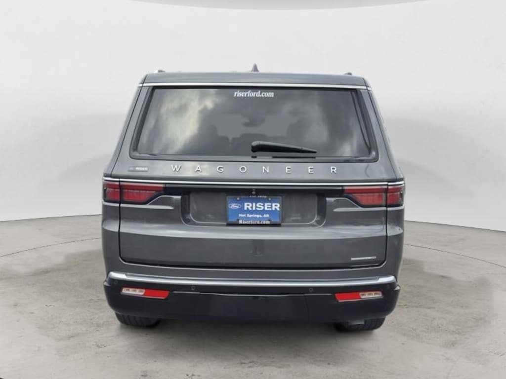 Used 2022 Jeep Wagoneer Series III Sport Utility