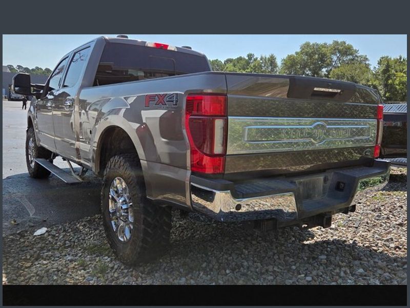 2022 Ford F-250 King Ranch photo 2