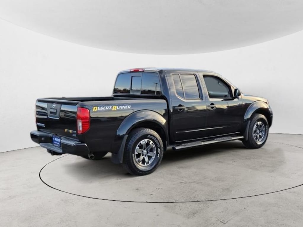 Used 2019 Nissan Frontier Desert Runner Crew Cab