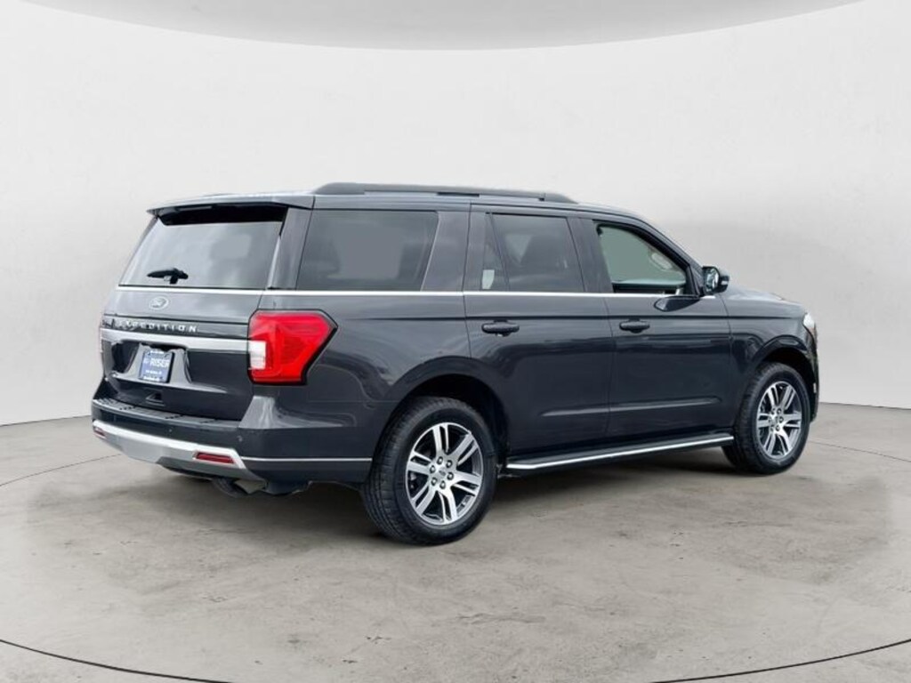 Used 2022 Ford Expedition XLT Sport Utility