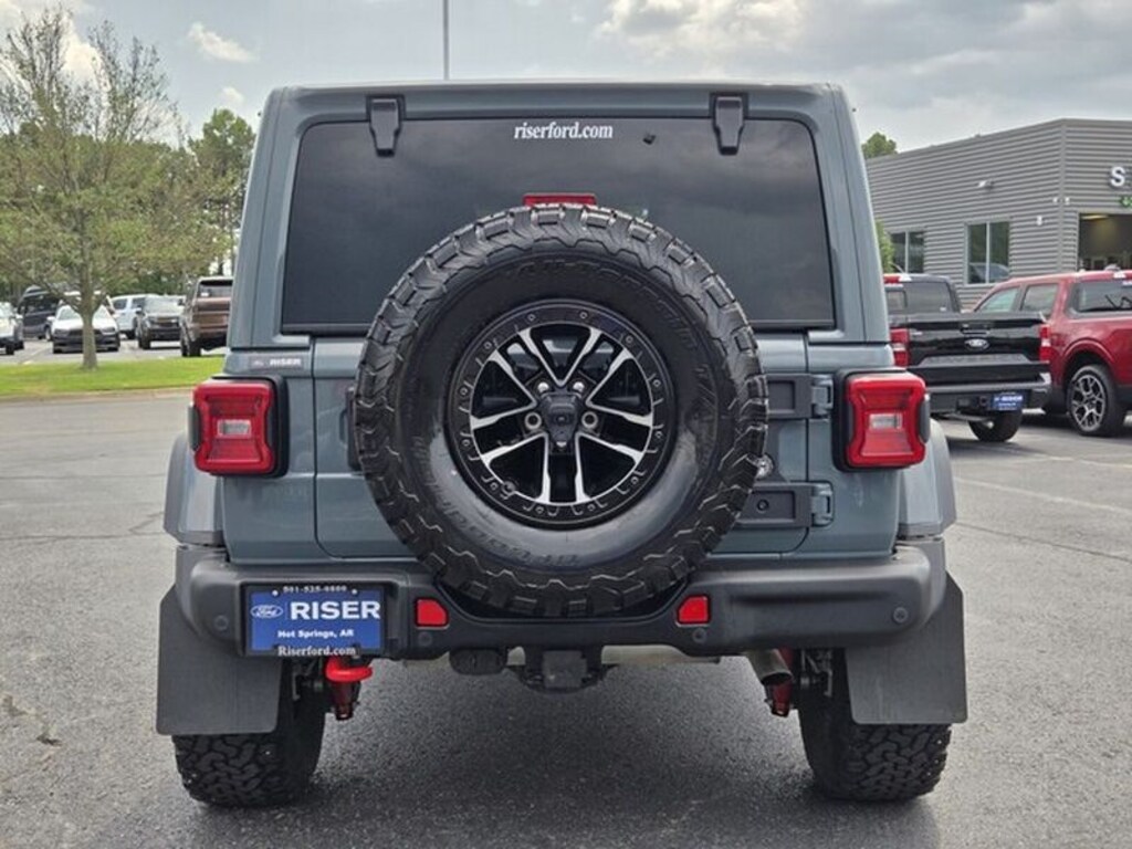 Used 2024 Jeep Wrangler Rubicon X Sport Utility