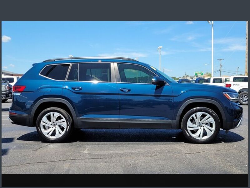 2021 Volkswagen Atlas V6 SE Technology photo 2
