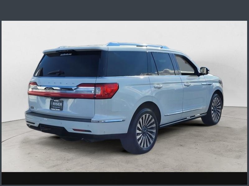 2020 Lincoln Navigator Reserve photo 3