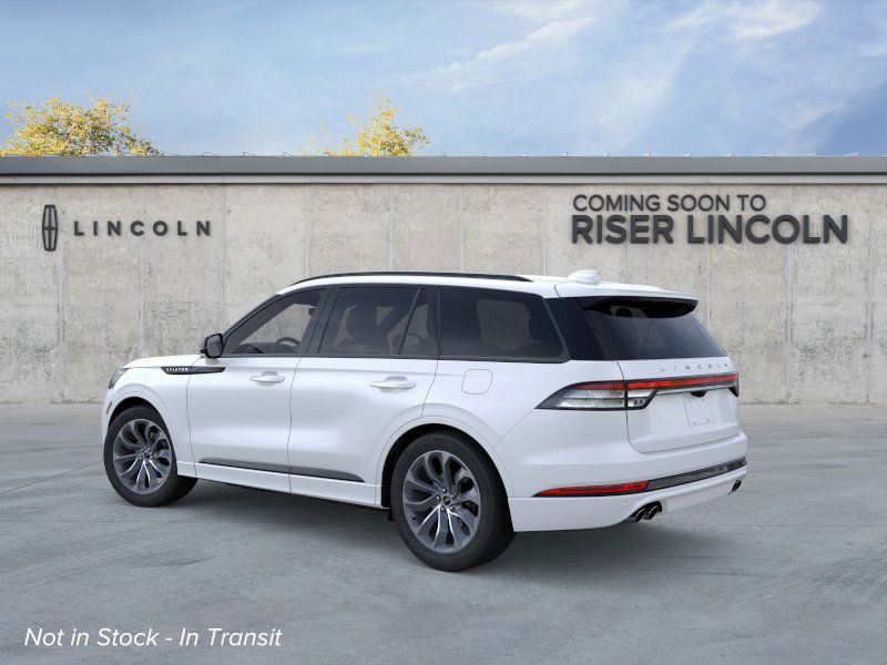 2025 Lincoln Aviator Premiere photo 2