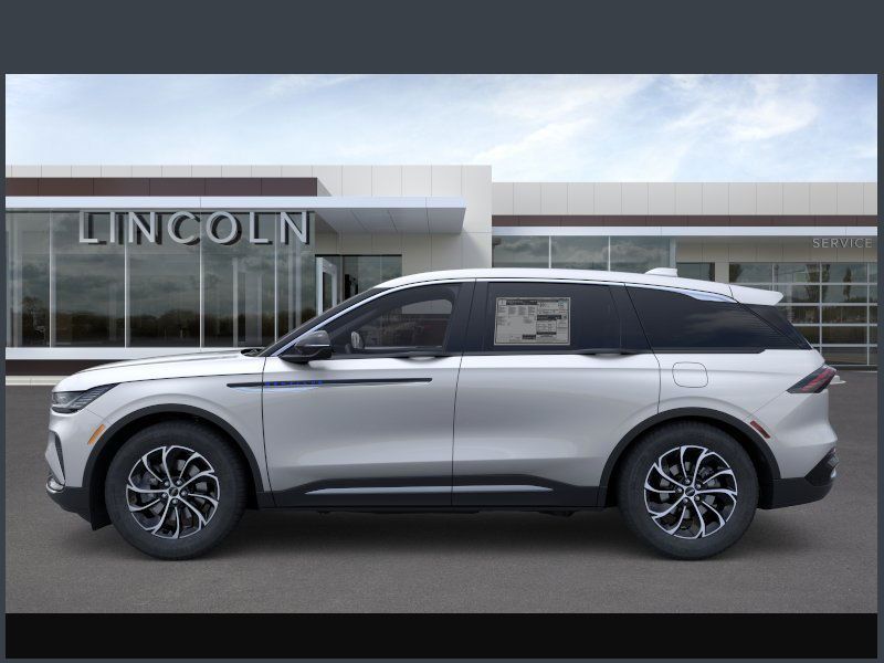 2025 Lincoln Nautilus Premiere photo 3
