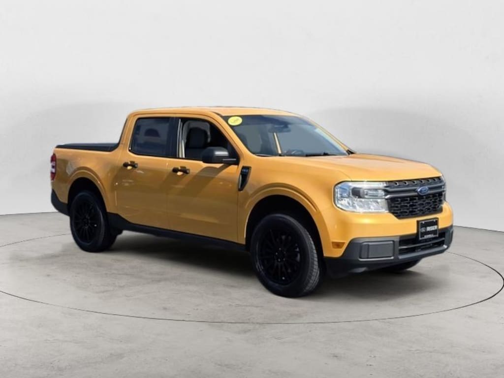 Certified 2022 Ford Maverick XLT SuperCrew
