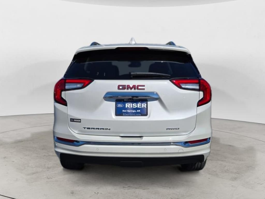 Used 2024 GMC Terrain Denali SUV