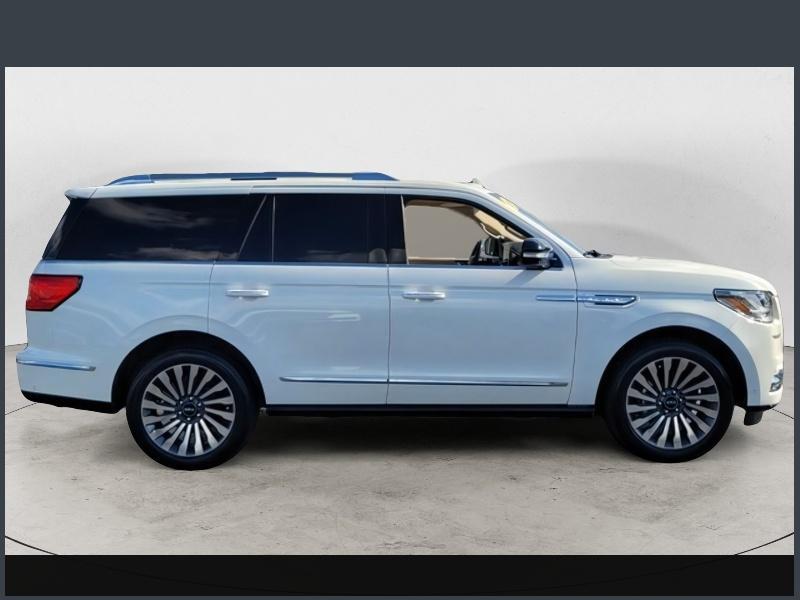 2020 Lincoln Navigator Reserve photo 2