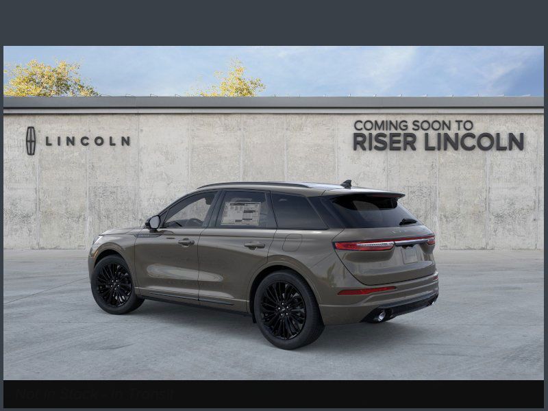 2025 Lincoln Corsair Premiere photo 4