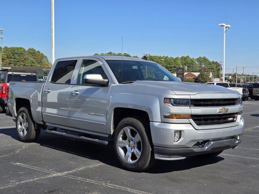 Certified 2018 Chevrolet Silverado LT Crew Cab