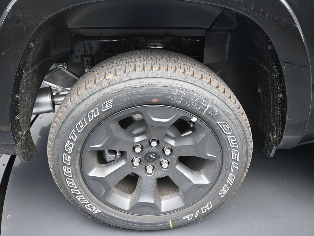 2026 Ram 1500 Big Horn photo 2