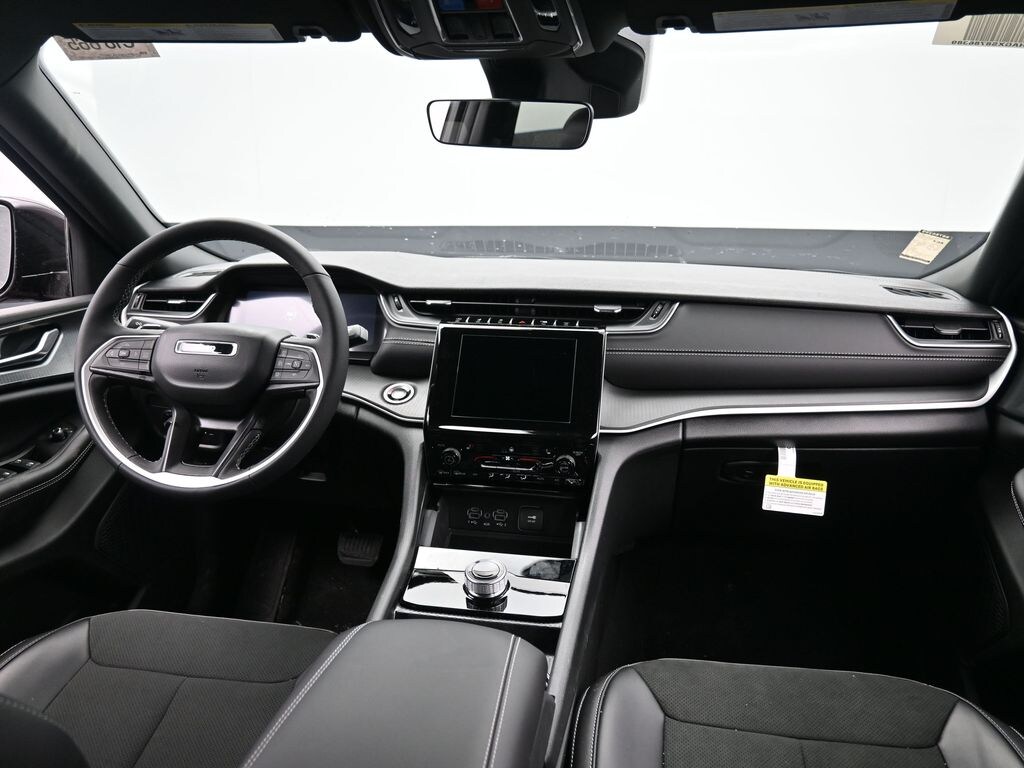 New 2025 Jeep Grand Cherokee Altitude X Sport Utility