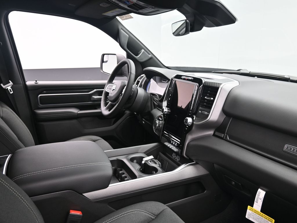 2026 Ram 1500 Big Horn photo 4