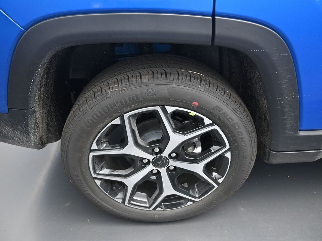 2026 Jeep Compass Limited Altitude photo 2