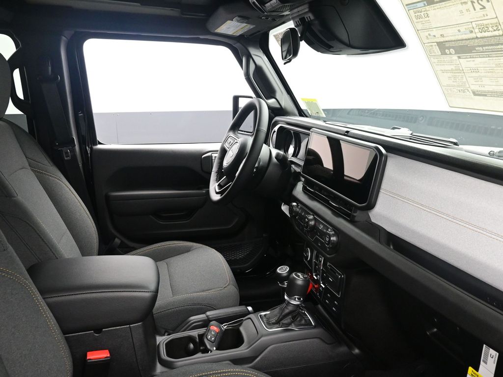 2025 Jeep Wrangler Willys photo 4