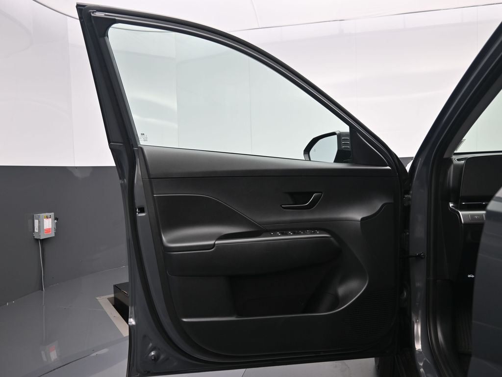 2025 Hyundai Kona SEL N Line photo 3
