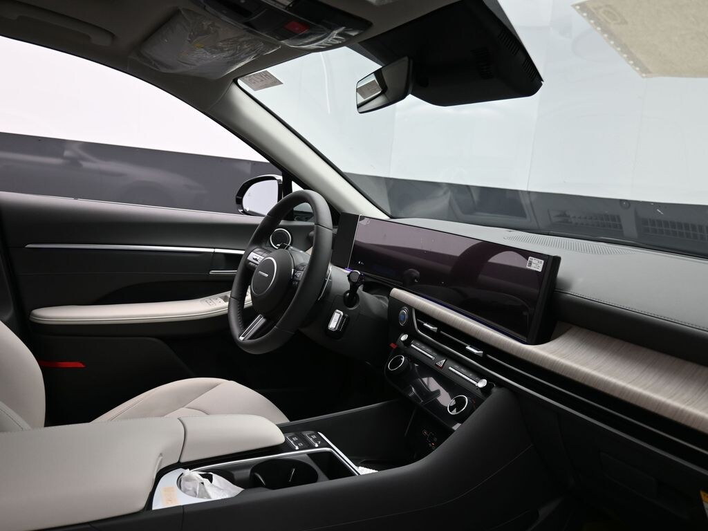 Used 2024 Hyundai Sonata Hybrid Limited Sedan