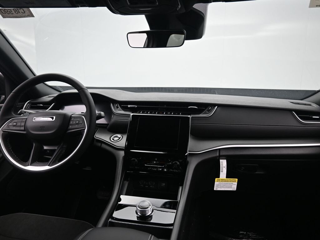 New 2025 Jeep Grand Cherokee Altitude X Sport Utility